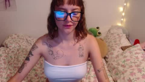 Snapshot of pikawiii chatting on January 16, 2025, 1:16 am ill be back on monday 18th of november online show from January 16, 2025, 1:16 am