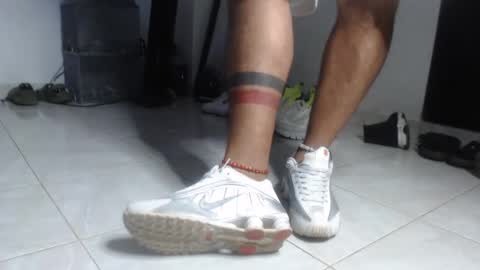 pikoro_gomez online show from February 16, 2025, 11:37 pm