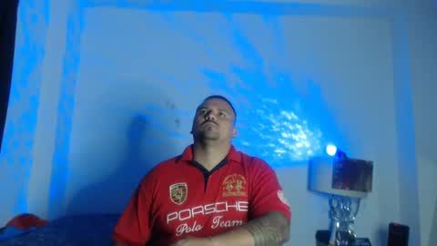 pikoro_gomez online show from February 21, 2025, 4:07 am