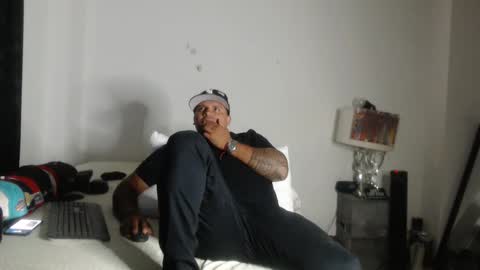 pikoro_gomez online show from March 6, 2025, 2:51 am