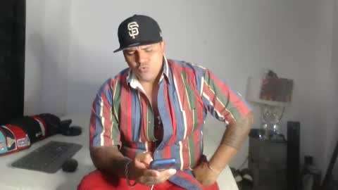 pikoro_gomez online show from March 8, 2025, 1:06 am