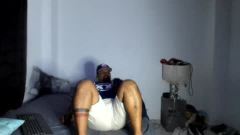 Snapshot of pikoro_gomez chatting on July 10, 2026, 1:43 am pikoro_gomez online show from July 10, 2026, 1:43 am
