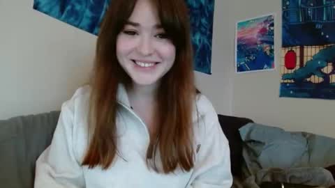 Snapshot of pillogoddess chatting on January 14, 2025, 7:43 pm PilloGoddess online show from January 14, 2025, 7:43 pm