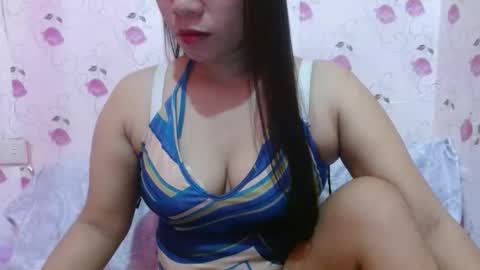 Snapshot of pinay_hot_mama005 chatting on December 14, 2025, 4:34 pm pinay_hot_mama005 online show from December 14, 2025, 4:34 pm