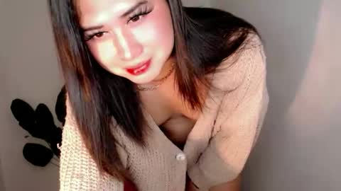 Ivy Morningstar online show from April 14, 2026, 12:49 am