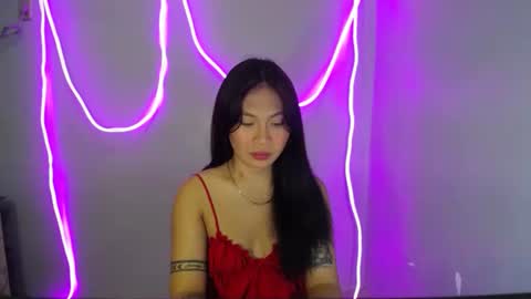 Jen online show from September 21, 2025, 11:12 am