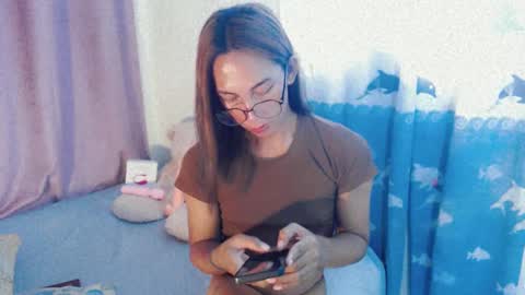 lucyLove online show from February 24, 2025, 3:44 am