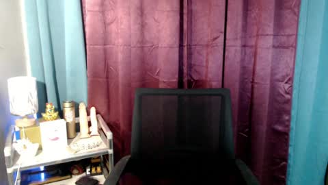 Snapshot of pinay_lucy chatting on July 19, 2026, 3:54 am lucyLove online show from July 19, 2026, 3:54 am