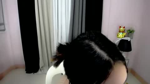 Snapshot of pinay_maxine chatting on October 20, 2025, 10:49 am maxine online show from October 20, 2025, 10:49 am