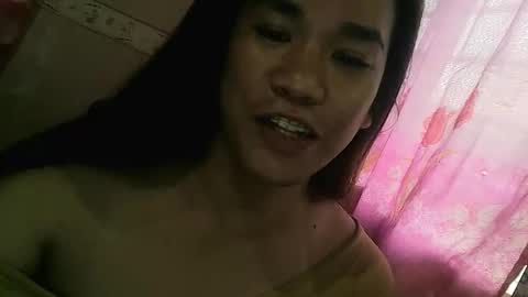 Perena online show from November 16, 2025, 10:59 pm