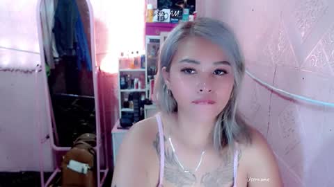 pinay_romancee online show from March 27, 2026, 7:25 am