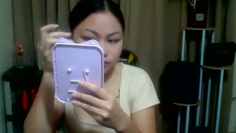pinay_rosee online show from April 7, 2026, 10:37 am
