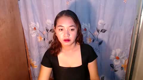 pinay_singlemomxs online show from September 18, 2025, 4:47 am
