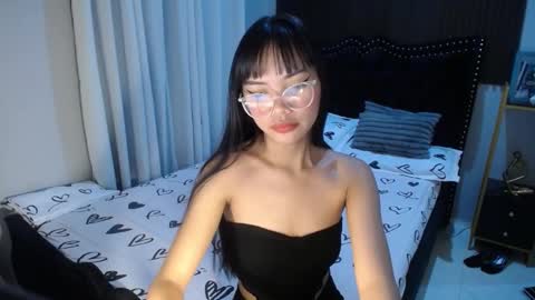 dee online show from February 19, 2025, 10:56 am