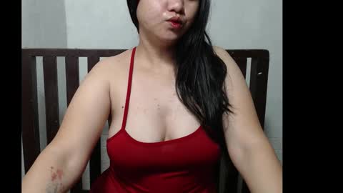 Snapshot of pinayhotcumbb chatting on January 5, 2026, 8:12 pm mhae-mhae online show from January 5, 2026, 8:12 pm