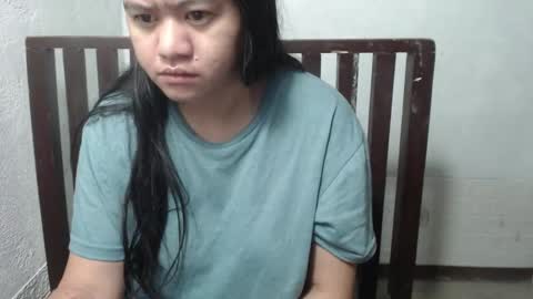 Snapshot of pinayhotcumbb chatting on February 2, 2026, 6:39 pm mhae-mhae online show from February 2, 2026, 6:39 pm