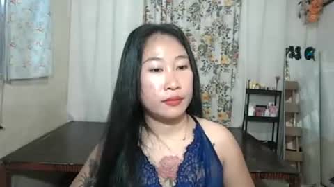 yumie  online show from June 16, 2026, 9:12 am