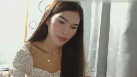Snapshot of pinayjessaxxx chatting on May 27, 2026, 10:45 am pinayjessaxxx online show from May 27, 2026, 10:45 am