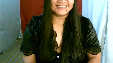 Snapshot of pinayjona chatting on June 3, 2026, 11:24 am pinayjona online show from June 3, 2026, 11:24 am