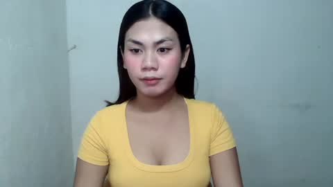 pinayloving_bella online show from July 21, 2026, 8:49 am