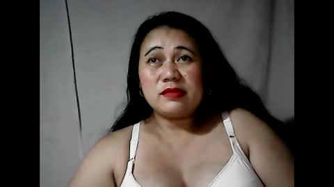 pinaymama12345 online show from March 7, 2025, 2:34 pm