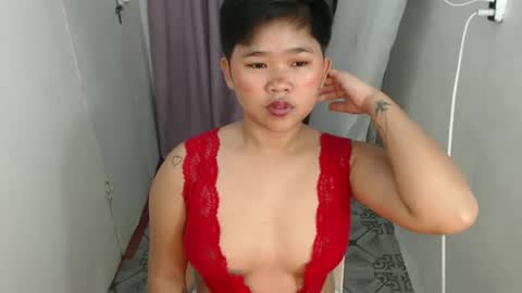 Lyn the Lesbian online show from March 9, 2025, 4:05 am