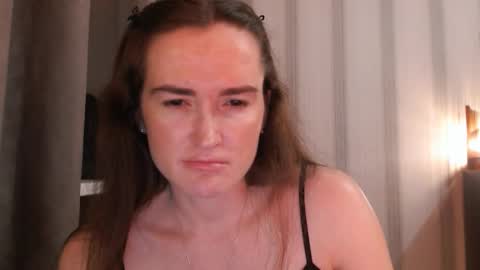       online show from September 8, 2025, 5:01 pm