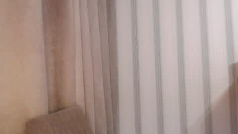 Snapshot of pineapple__mood chatting on July 15, 2026, 10:31 am online show from July 15, 2026, 10:31 am
