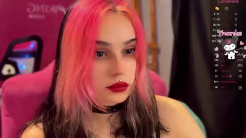 Snapshot of pineapple_dope chatting on June 20, 2026, 8:55 pm Nancy online show from June 20, 2026, 8:55 pm