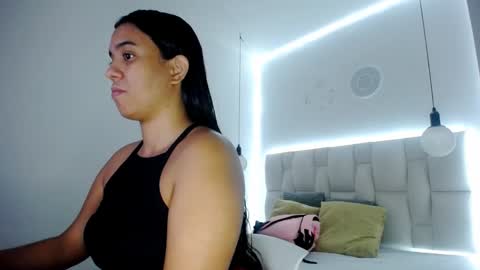 tiffany online show from February 23, 2025, 8:33 pm