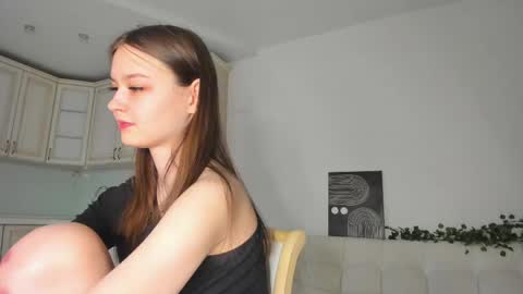 Alex online show from April 17, 2026, 4:54 pm