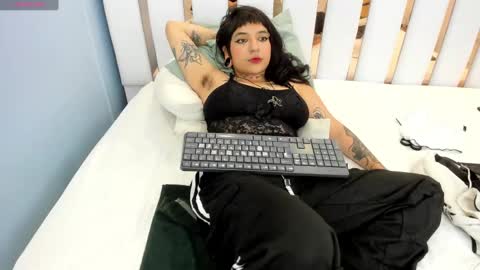 Snapshot of pink_dustt chatting on February 3, 2025, 6:02 am weedcandy ig y twitter xpink dustt online show from February 3, 2025, 6:02 am
