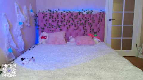 pink_lila18 online show from February 21, 2026, 12:44 am