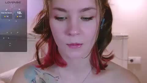 Eva online show from March 11, 2025, 6:41 pm