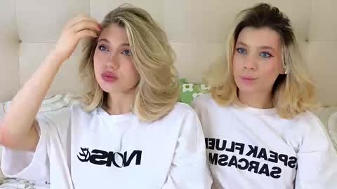 Adele online show from November 21, 2025, 8:24 am