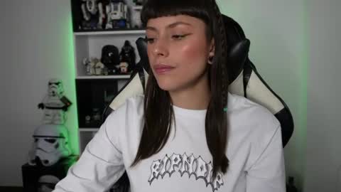 Emily online show from July 31, 2026, 5:12 pm