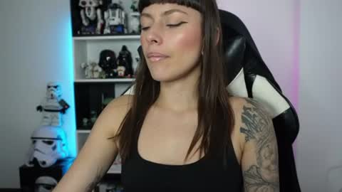 Emily online show from August 3, 2026, 5:16 pm