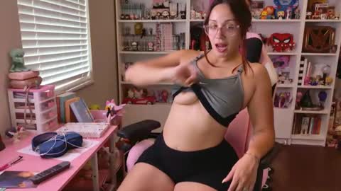 pinkcheetodomain online show from September 17, 2025, 6:09 pm