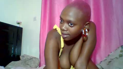 pinkdomina01 online show from June 28, 2026, 9:32 pm