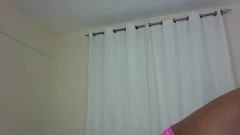 Pinkie online show from March 8, 2025, 8:00 am
