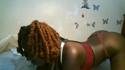 Snapshot of pinkiey_ chatting on January 8, 2026, 12:24 am pinky online show from January 8, 2026, 12:24 am