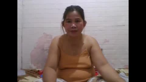 Snapshot of pinkishpusiemom18 chatting on May 16, 2026, 12:15 pm pinkishpusiemom18 online show from May 16, 2026, 12:15 pm
