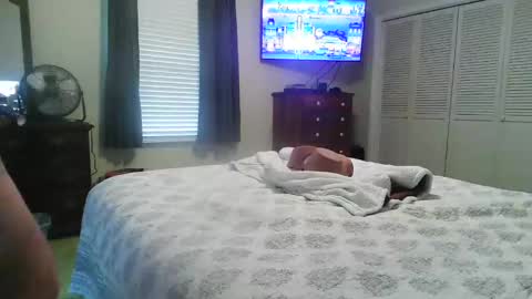 pinkismyfavoriteskincolor online show from October 12, 2025, 5:34 pm