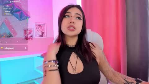 PINKK online show from September 11, 2025, 1:11 pm