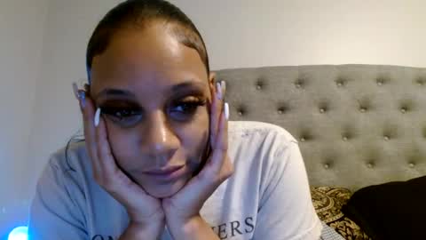 pinksugar online show from February 27, 2025, 10:15 am