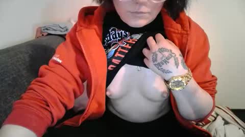 pinkwife97 online show from March 25, 2026, 7:31 pm
