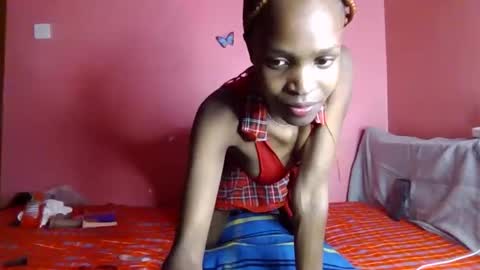 pinky_cockoo online show from February 27, 2026, 9:26 pm