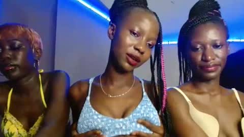 Snapshot of pinky_niela chatting on November 24, 2025, 3:56 pm Pinky online show from November 24, 2025, 3:56 pm