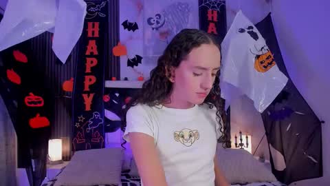 Peachy online show from October 27, 2025, 3:32 am