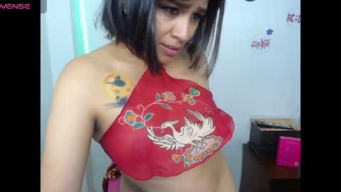 Snapshot of pinky_pinky_ chatting on July 27, 2026, 12:06 am VIOLETA LOPEZ online show from July 27, 2026, 12:06 am